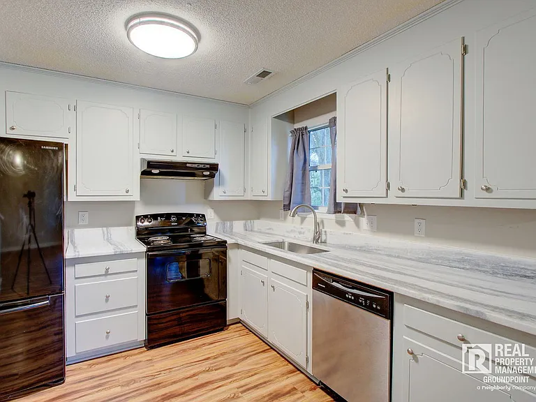 140 Evergreen Magnolia Ave — Photo 7