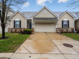 29621 Monterey Cir, Farmington, MI 48336