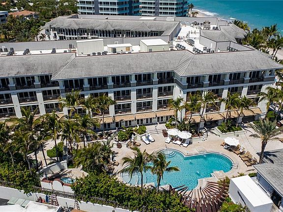 3rd image of 3500 Ocean Dr #215