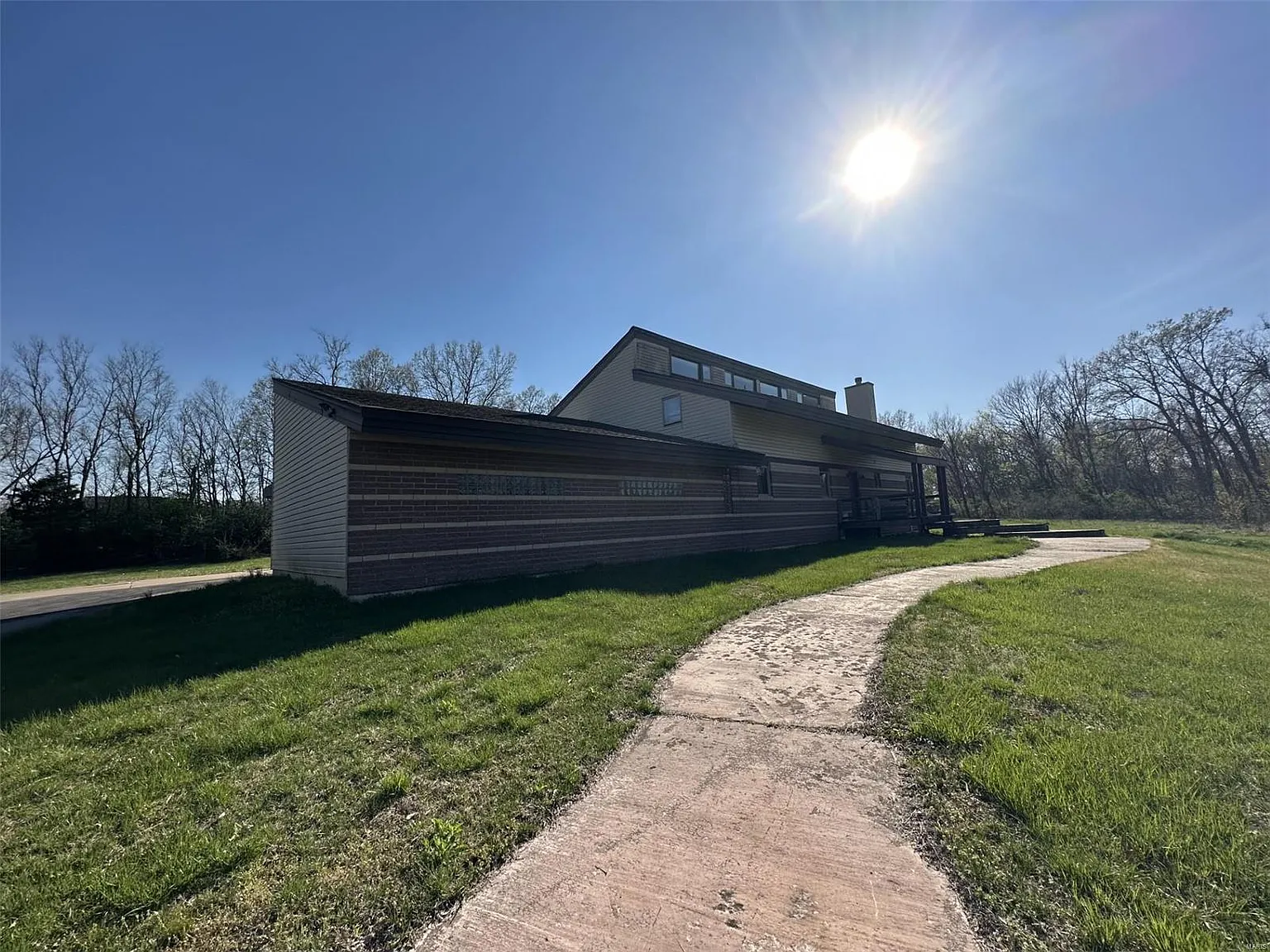 10 Country Life Ln photo 1