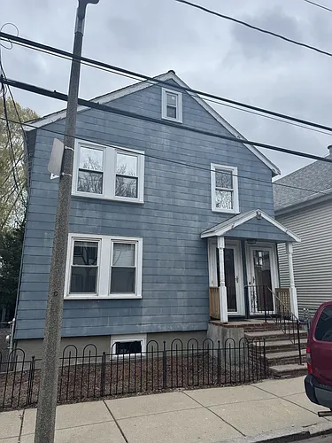 121 Buttonwood St #1 Photo 1