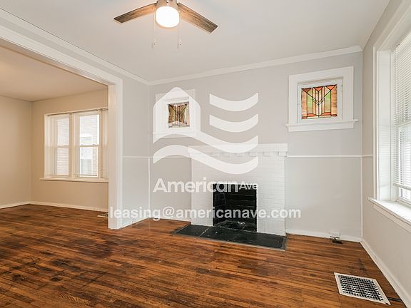 3-Living Room