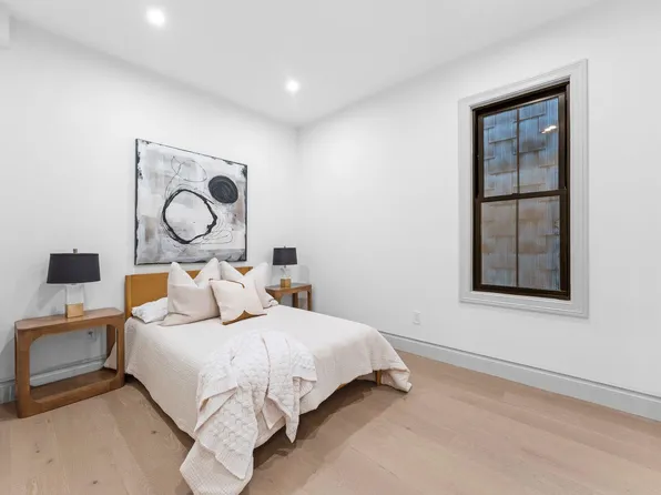 83 Liberty Place image 21 of 39