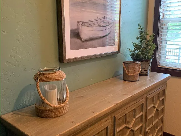 Main floor half-bath