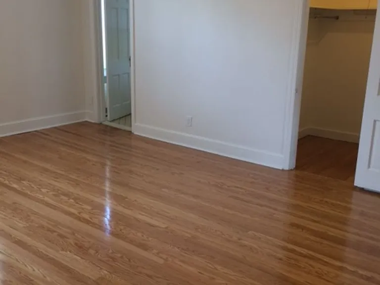 684 Farmington Ave #4-6 — Photo 24