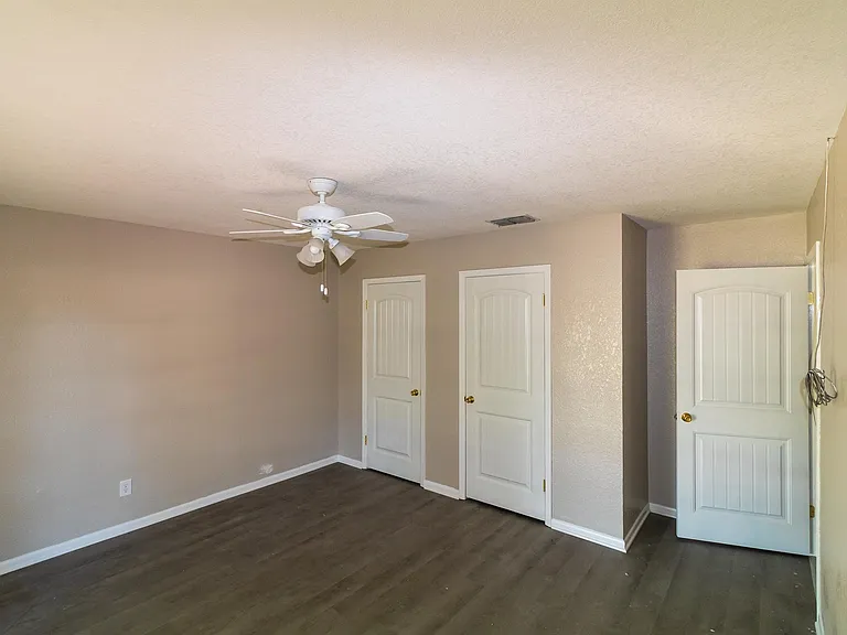 2245 Brighton Dr — Photo 26