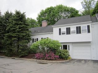 7 Hawthorne Ct, Litchfield, CT 06759