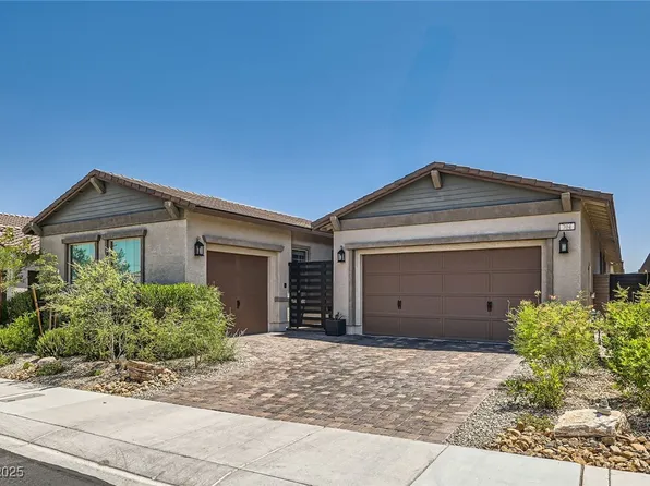 704 Webber Park St, Henderson, NV 89011