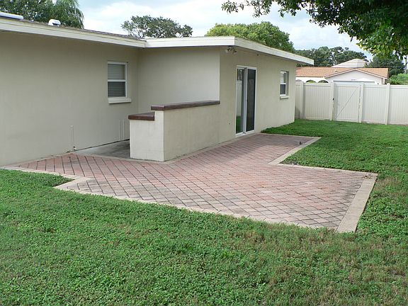 5th image of 3361 59th St N