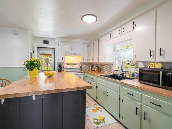 31 King Street, Waterville, ME 04901