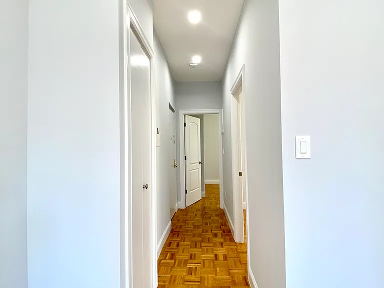 501 E 78th St #3C — Photo 14