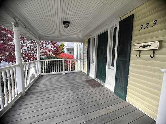 3rd image of 323 Floral Ave