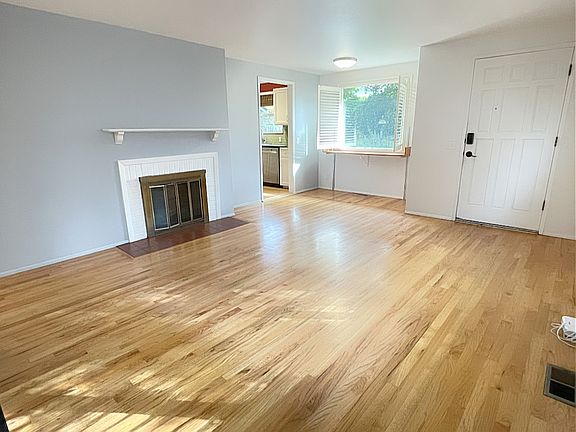 4th image of 7751 39th Ave NE