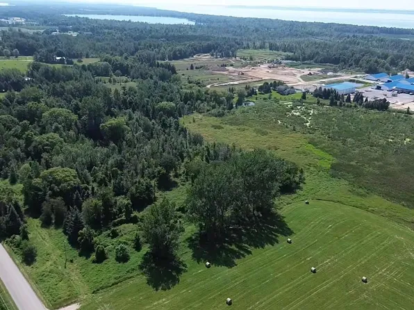 00 Quarterline Road, Kewadin, MI 49648
