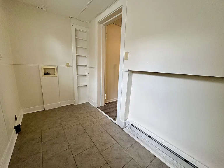 222 S 8th St — Photo 11