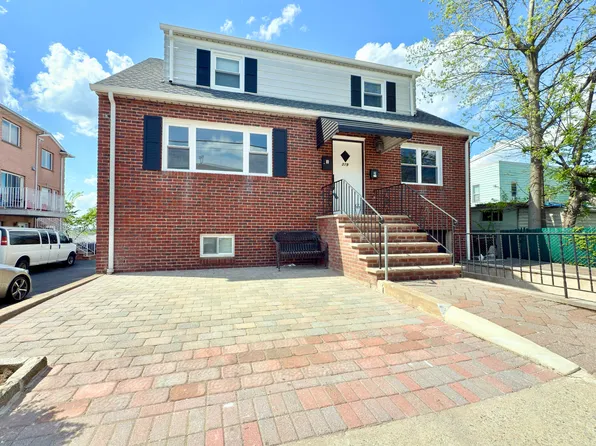 319 7th St #1, Fairview, NJ 07022
