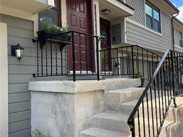 612 Kyle Ln, Fairborn, OH 45324