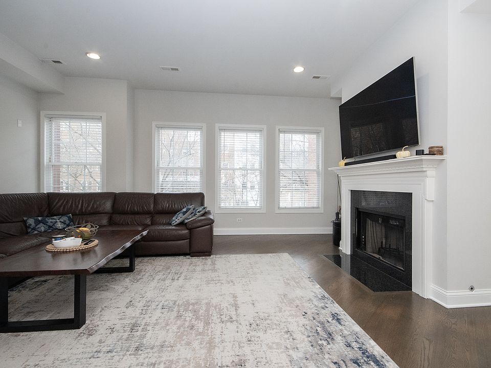 4913 N Ashland Ave 2, Chicago, IL 60640 | Zillow