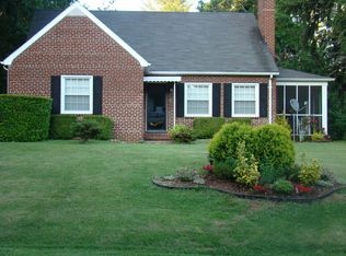 4244 Oak Hill Rd, Buckingham, VA 23921