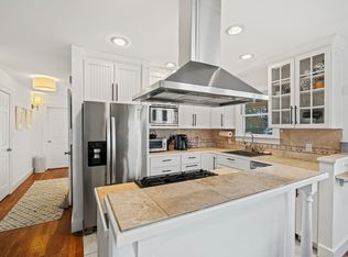 19 Pond Ln, East Hampton, NY 11937