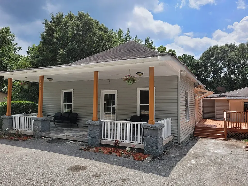 5901 Redan Rd