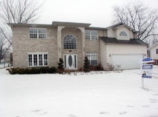 1420 Arlington Ln, Schaumburg, IL 60193
