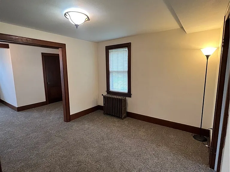 412 Delmar Pl — Photo 8
