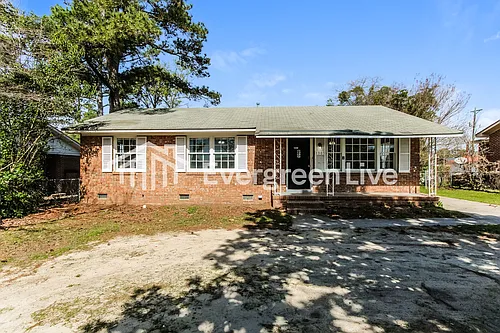 1305 Faraway Dr Photo 1