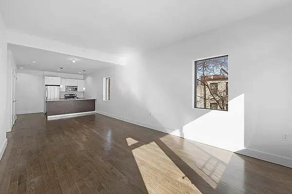 Rented by Mammon Realty Inc | media 8