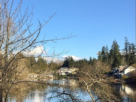 2nd image of 256 Loch Ln