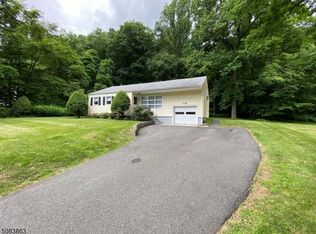 136 Emmans Rd, Flanders, NJ 07836