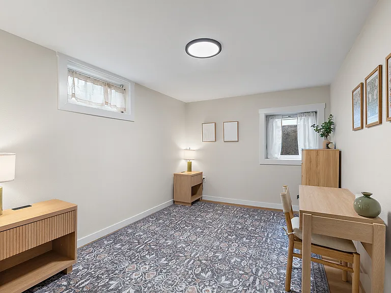4305 NE 77th Ave — Photo 28