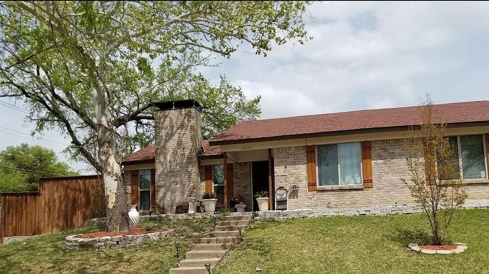 1st image of 4602 Cliffwood Dr