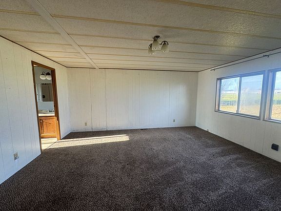 4th image of 7021 Road 9 NW
