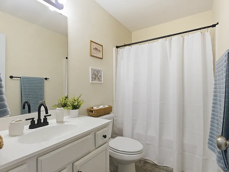 211 N Windy Ridge Rd — Photo 6