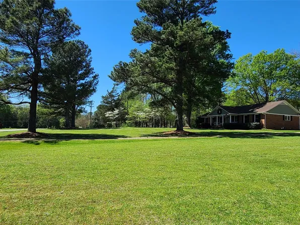 14302 Sledge Rd, Charlotte, NC 28278