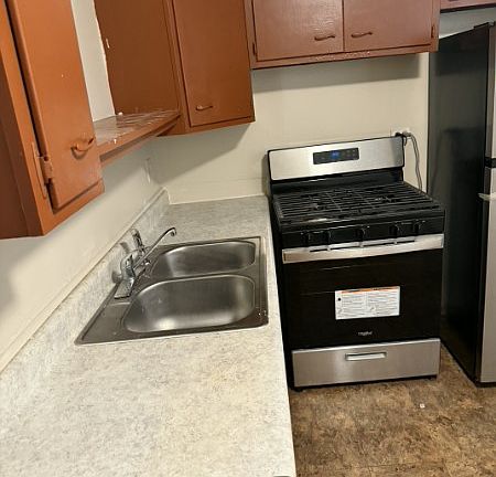 4th image of 14608 Keystone Ave