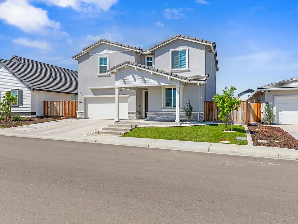 273 Dogwood Ranch Way