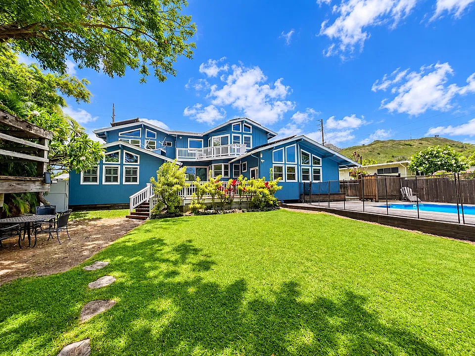 308 Iliaina St