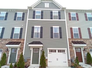 31 Roundstone Run, Woolwich Township, NJ 08085