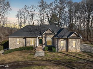 257 Logan Chapel Rd, Fall Branch, TN 37656