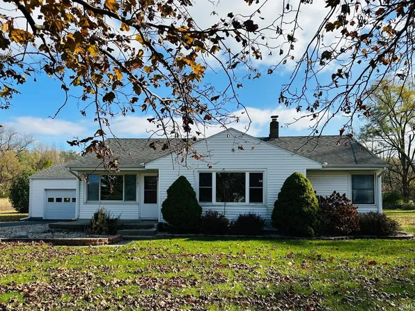 1101 Dogwood Dr, Rochester, IN 46975