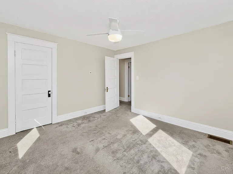 1007 W Loveland Ave — Photo 23