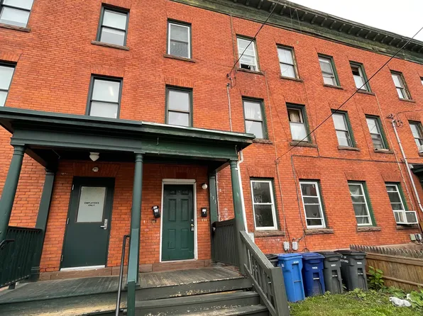 133 Hungerford St Floor 2, Hartford, CT 06106