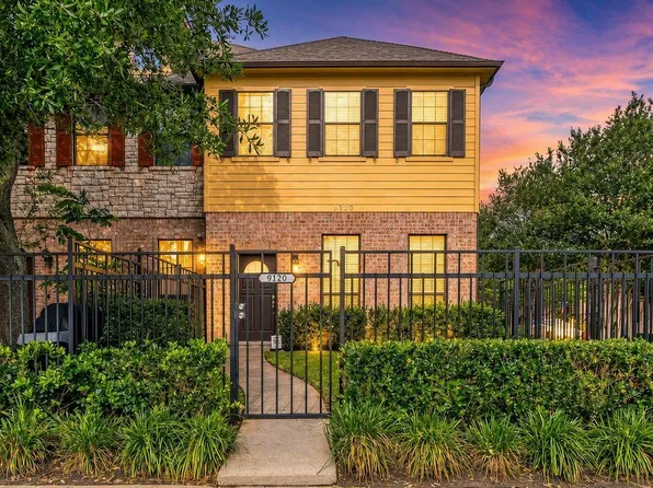 9120 Lakes At 610 Dr, Houston, TX 77054