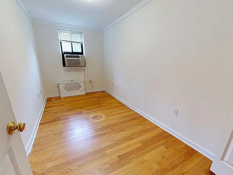 65 Brattle St — Photo 7