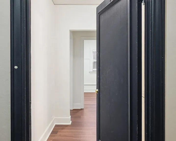 5th & Mercer Apartments — Photo 8