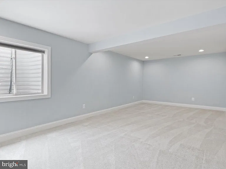 41595 Revival Dr — Photo 62