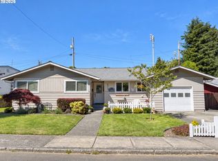2321 Arthur Dr, Reedsport, OR 97467