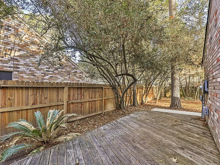 98 S Village Knoll Cir — Photo 21